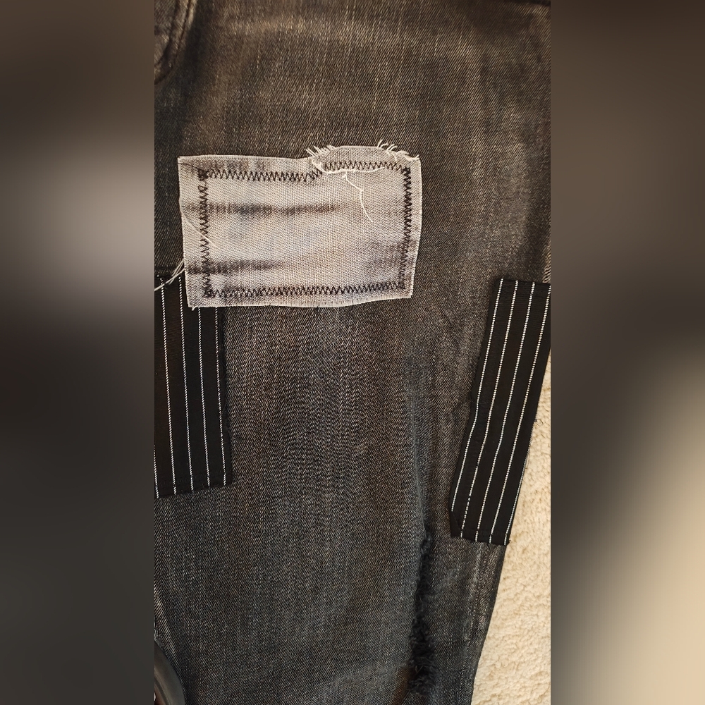 Crysp Denim Black Distressed Patchwork Skinny Jea… - image 7